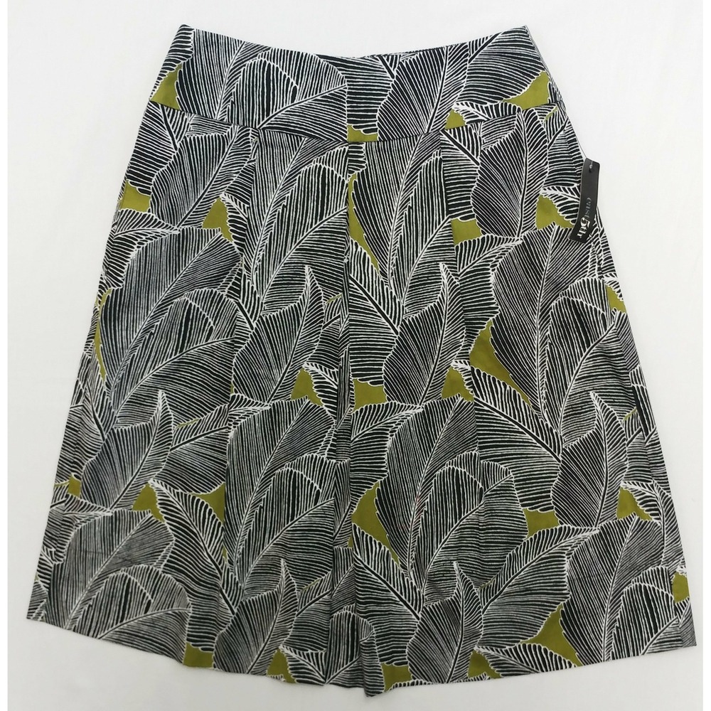 New East 5th Women Skirt, Size 4, black, white,‎ green, cotton